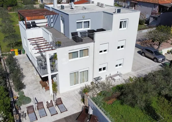 Гостьовий будинок Dragic Задар